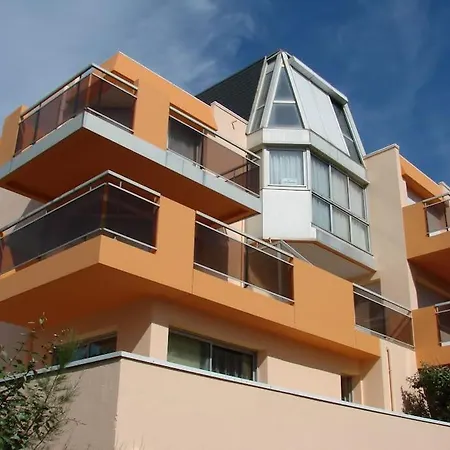 Algues Roses Wimereux