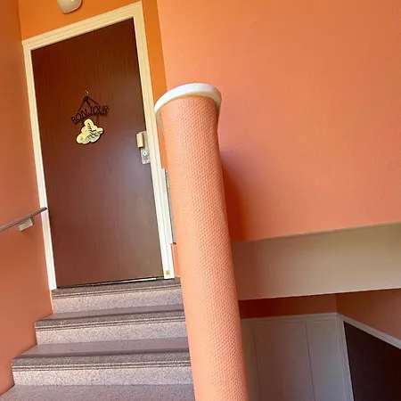 Apartment Algues Roses